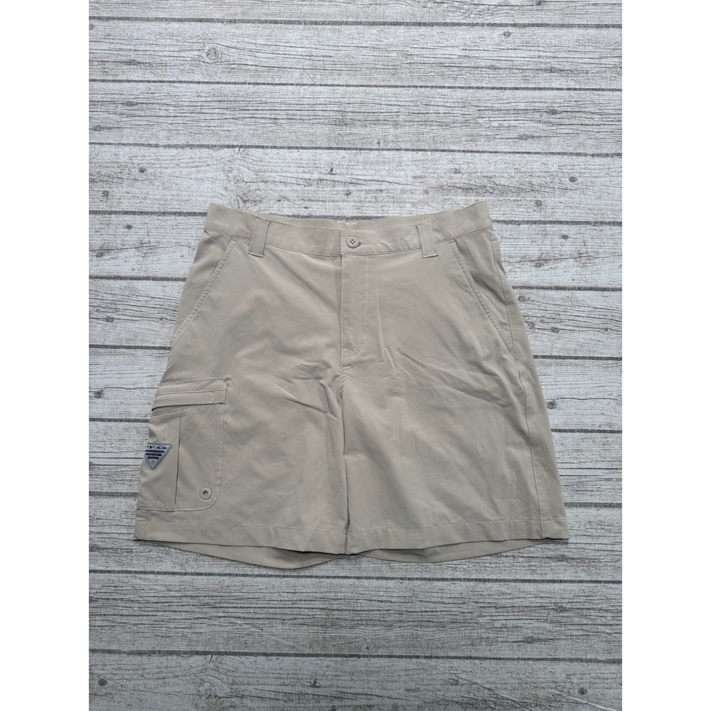Columbia Cargo Shorts Men's 32 Beige Relaxed Hiking Fishing Outdoor Athleisure
